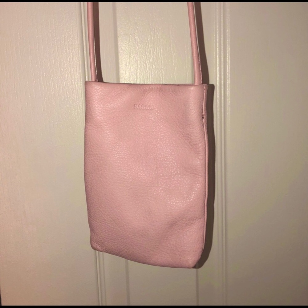 BAGGU Leather Phone Sling